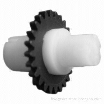 Plastic Clutch with Metal Spur Gear, Made of ABS Material